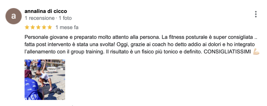 Schermata con recensioni positive dei membri di Health Training Coach, evidenziando l'efficacia del personal training e l'alta soddisfazione dei clienti