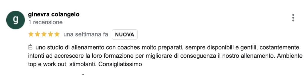 Schermata con recensioni positive dei membri di Health Training Coach, evidenziando l'efficacia del personal training e l'alta soddisfazione dei clienti